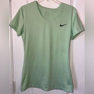 Nike Women's Like New Mint Green Dri-FIT Top